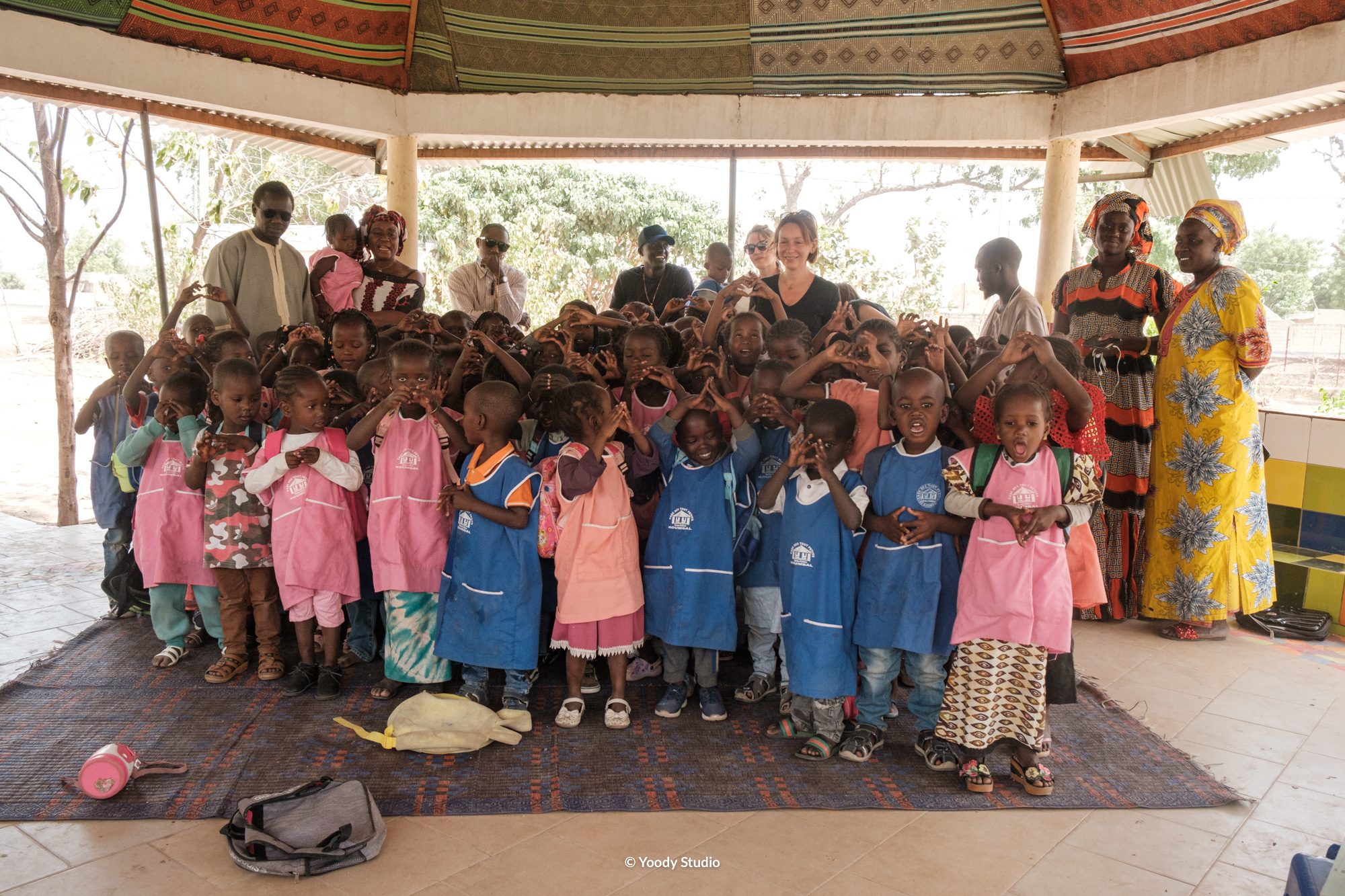 Photo de groupe-3enfants-Emmanuelle Martin-Elodie Thierry-Laurence Clenet-Ibrahima Ndiaye-Fady Diallo-koumbal-février-2022 (1)